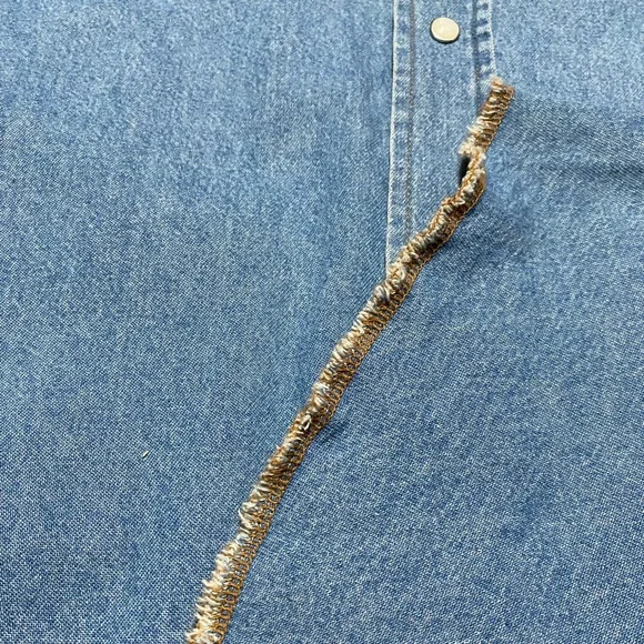 Wrangler Pearl Snap Button Down Long Sleeve Shirt Men’s L Blue Jean Casual Denim - Picture 9 of 10